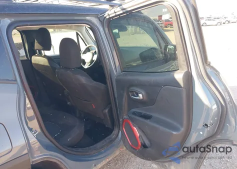 2018 Jeep Renegade Trailhawk 4X4 из США, поврежденный, VIN ZACCJBCBXJPH41934